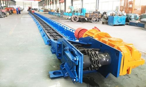 Chain scraper conveyor meets challenges in innovation