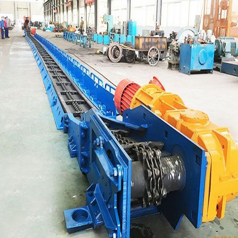 Chain scraper conveyor can only adapt to changes in the vertical direction