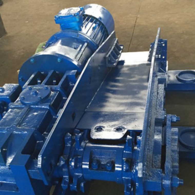 The working principle of FU series chain scraper conveyor