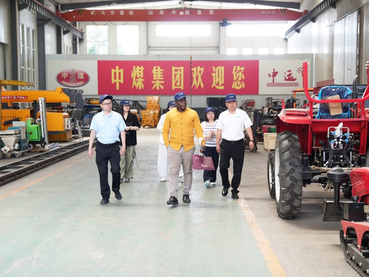 Tanzanian Business Delegation Visits China Coal Group For Inspection And Signing, Furthering China-Africa Economic And Trade Cooperation